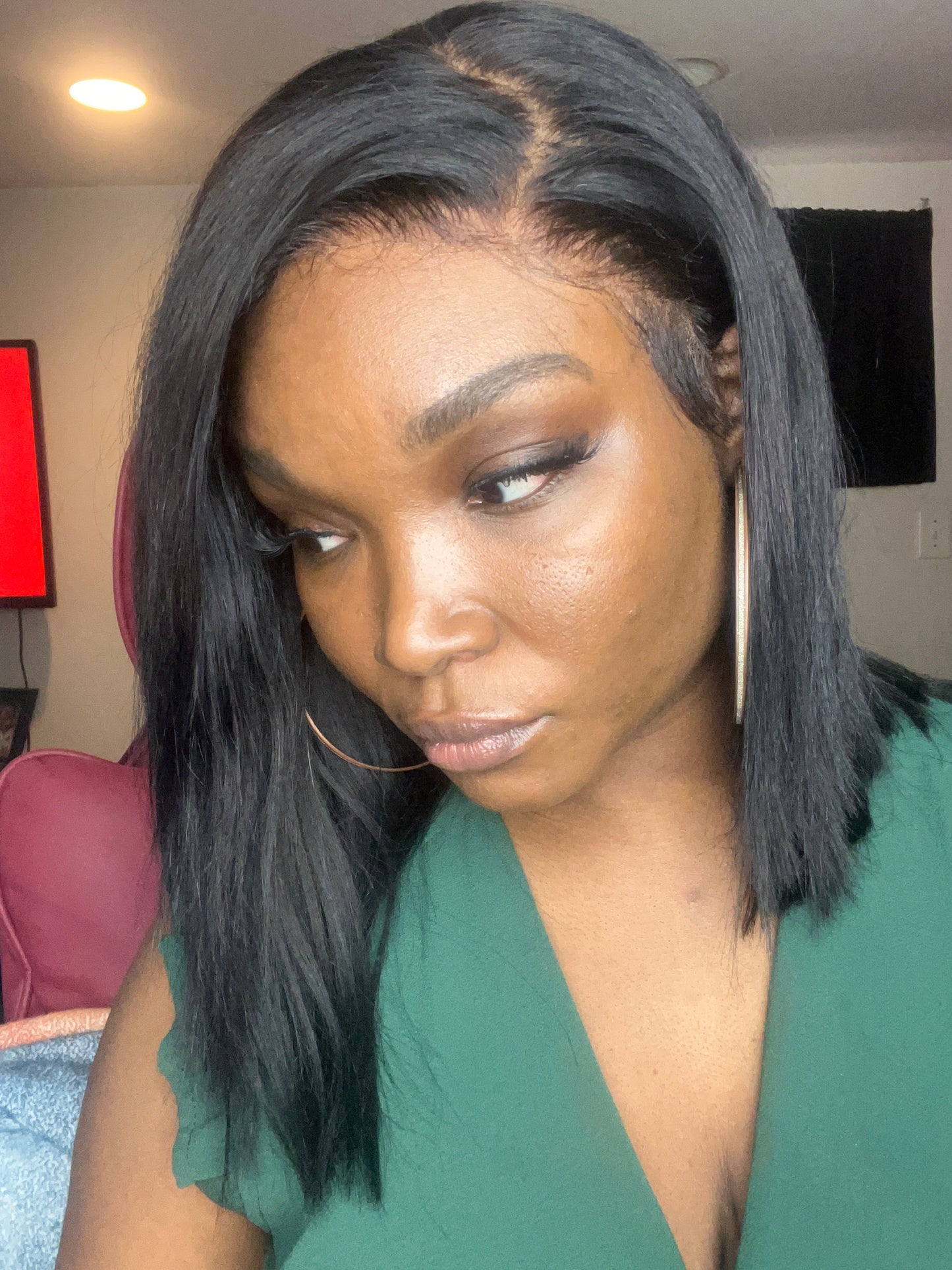 Glueless Side Part Lace Closure Layered Bob Wig (4x6")
