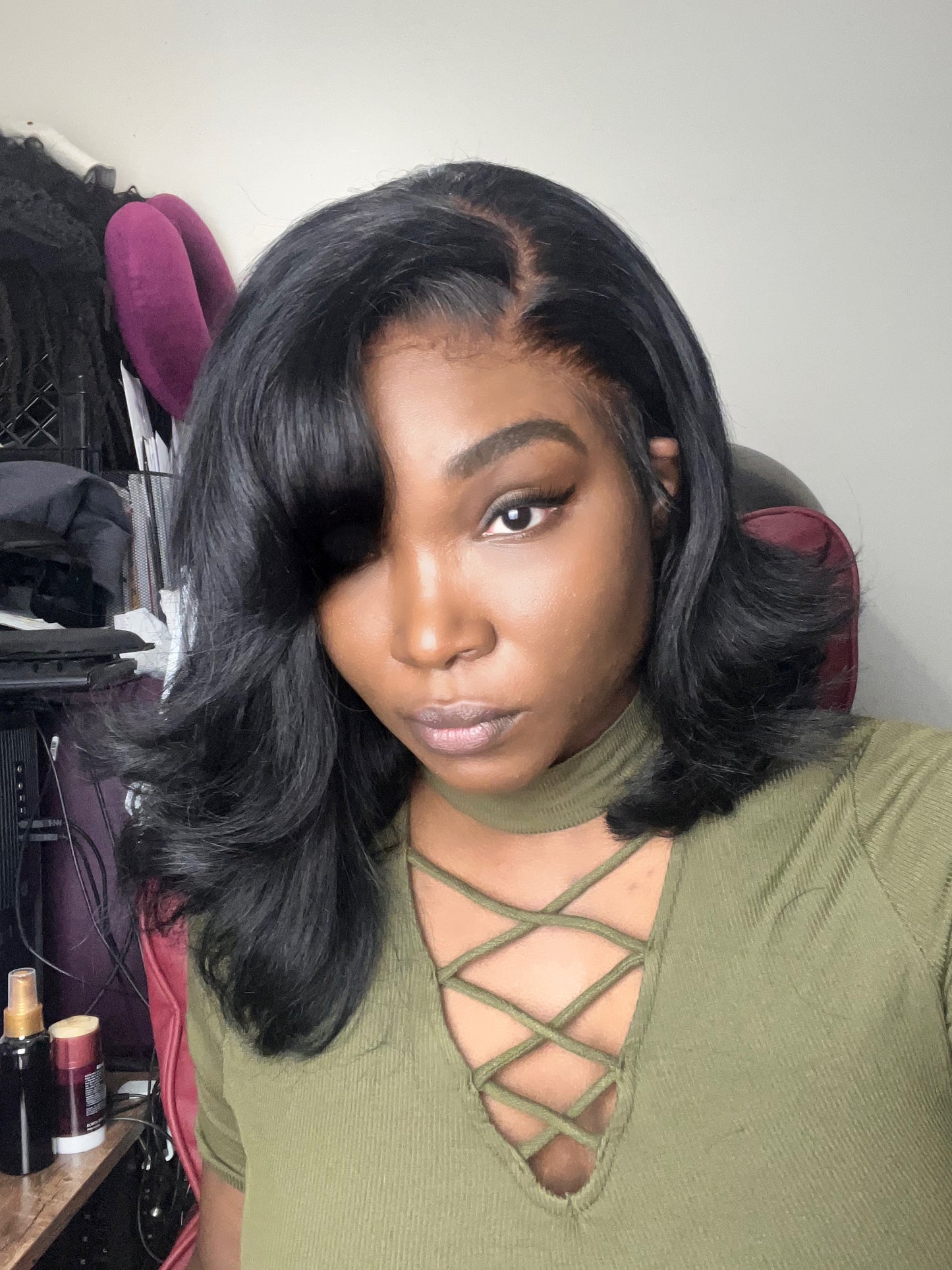 Glueless Side Part Lace Closure Layered Bob Wig (4x6")